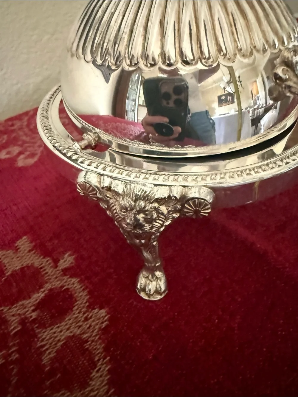 Silver Decorative Dome Butter Keeper - Elegant Home Dining Accessory Vintage